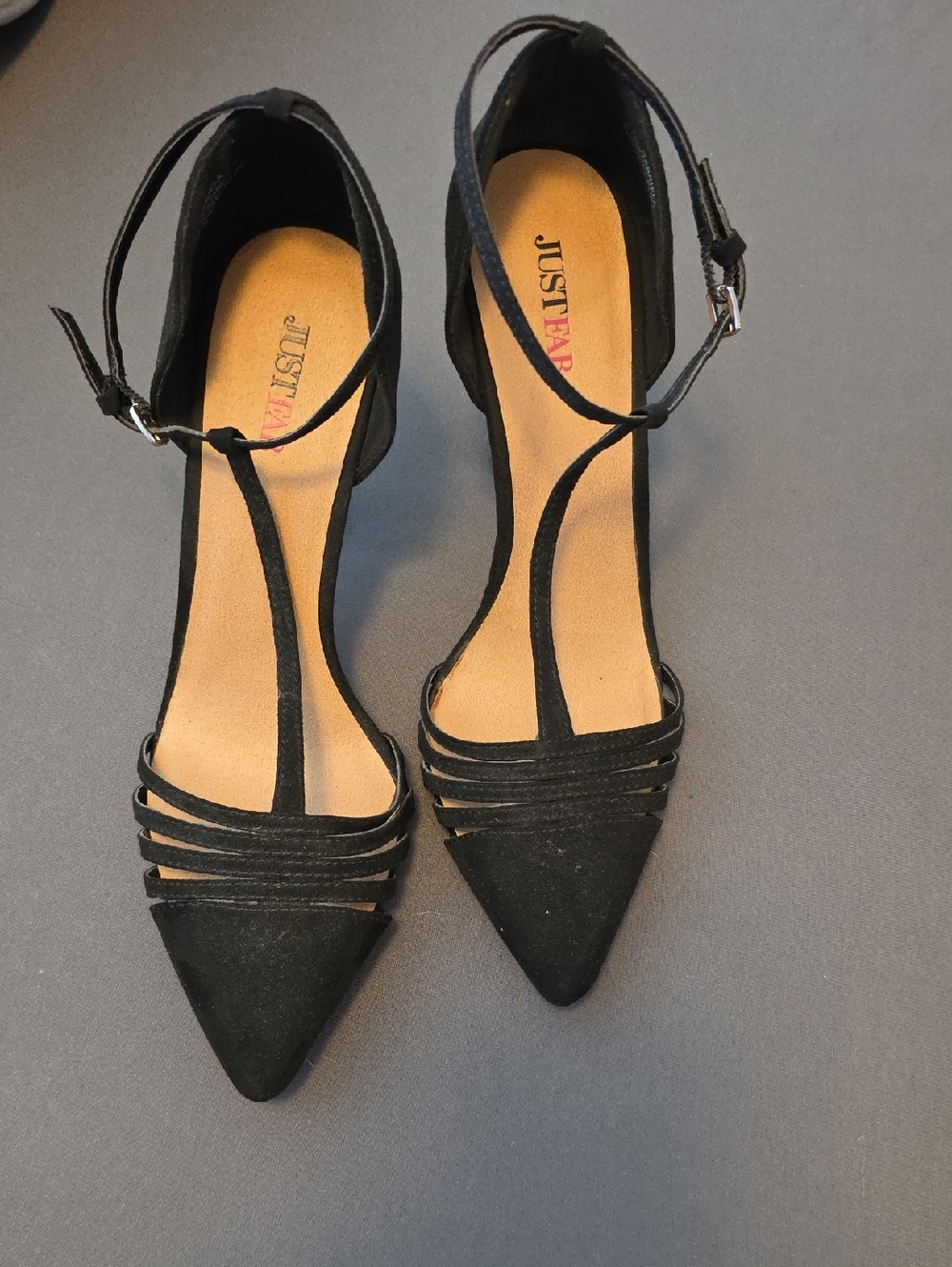 JustFab Black Pointed T-Strap Ankle Strap Heels